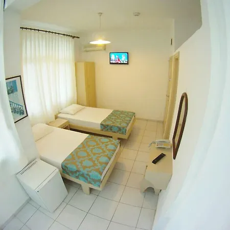 Kleopatra Carina 2* Alanya