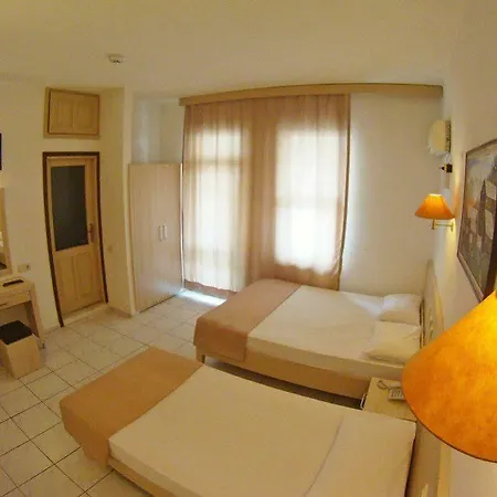 Hotel Kleopatra Carina