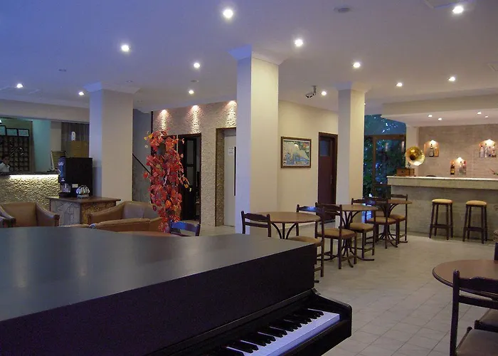 Kleopatra Carina 2* Alanya