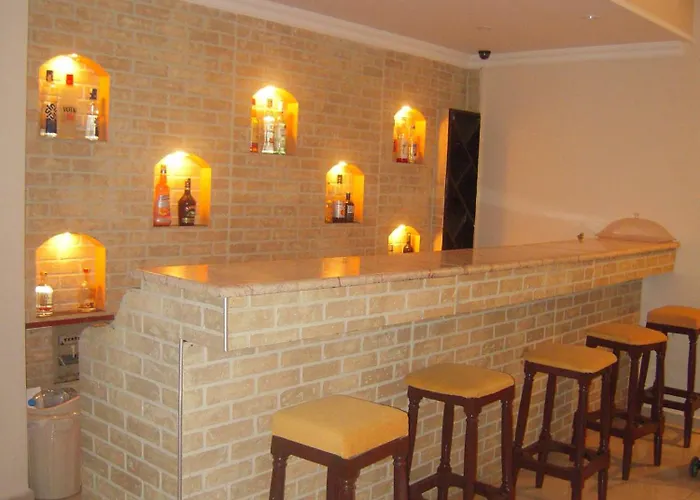 Hotel Kleopatra Carina 2*