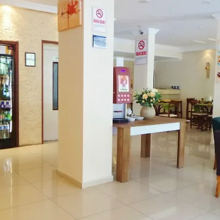 Kleopatra Carina 2* Alanya