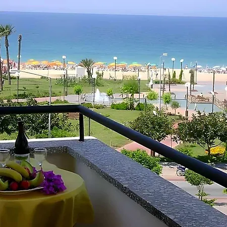 Hotel Kleopatra Carina 2*