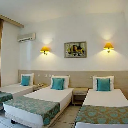 Hotel Kleopatra Carina