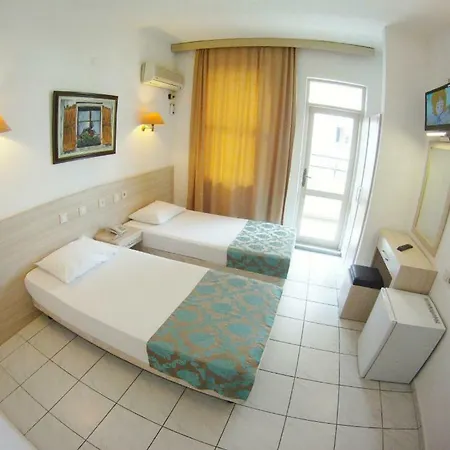 Hotel Kleopatra Carina
