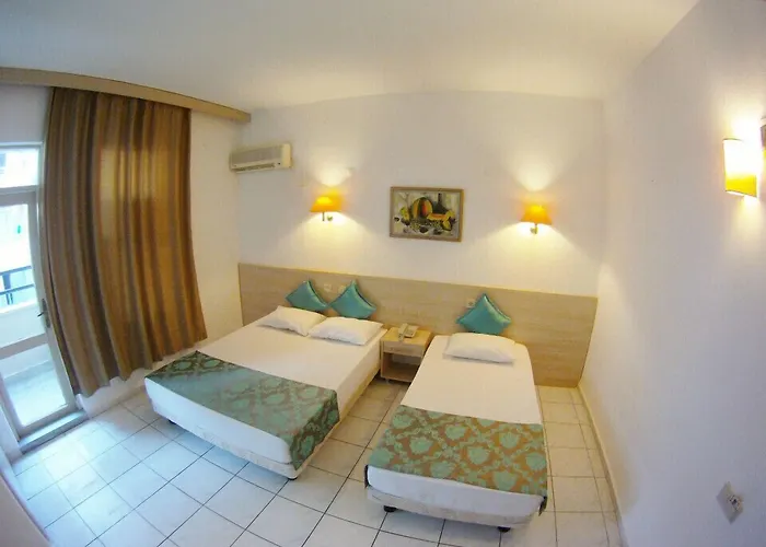 Kleopatra Carina 2* Alanya