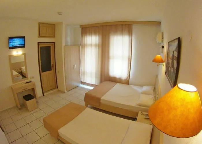 Hotel Kleopatra Carina