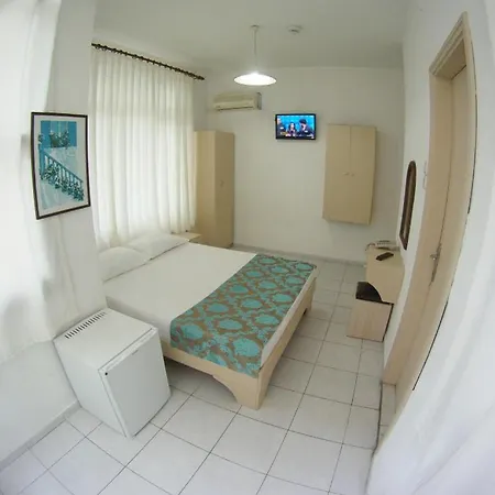 酒店 Kleopatra Carina 2*