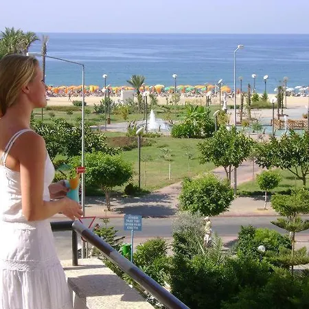 Hotel Kleopatra Carina