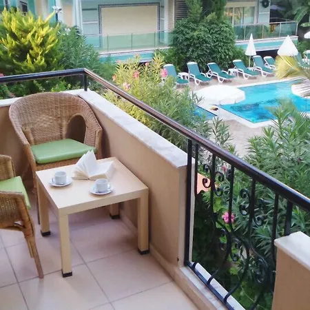 Kleopatra Carina 酒店